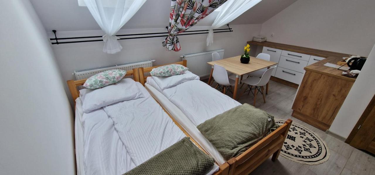 Zielona Ostoja Ulica Szpitalna 3C Daire Kamieniec Ząbkowicki Dış mekan fotoğraf